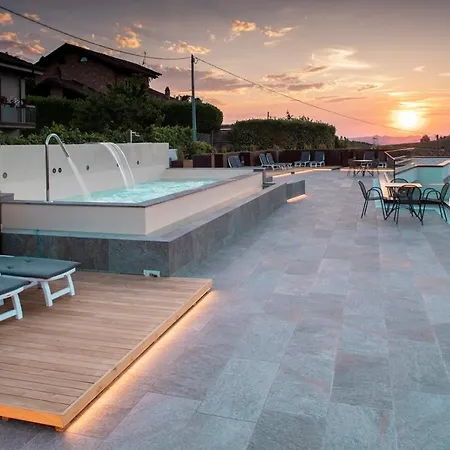 Casa Nicolini 3*