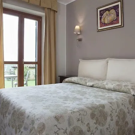 Casa Nicolini 3*